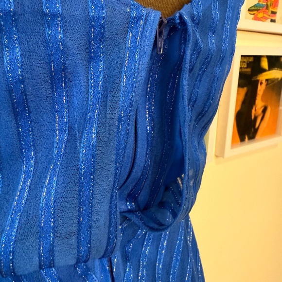 Vintage 70s Blue Strappy Handkerchief-Hem Dress - Picture 8 of 10